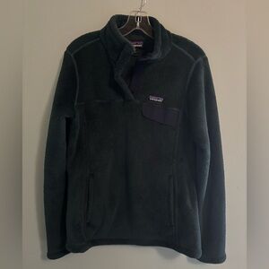 Patagonia Dark Green Fleece Jacket